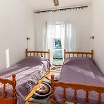 2 Bedroom In *