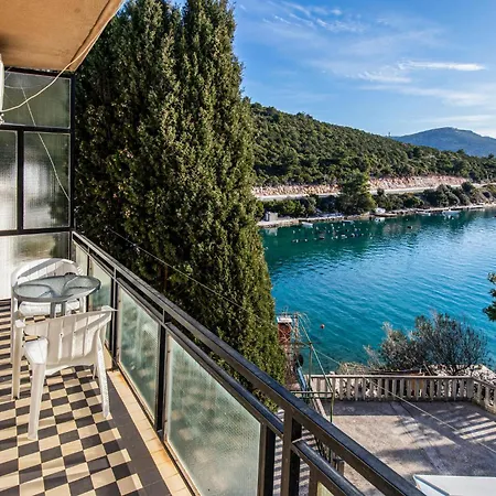 2 Bedroom Lovely In Daire Klek